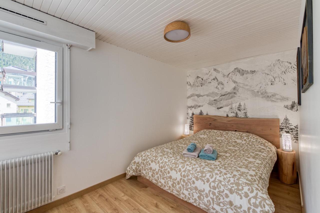 Le Petit Balcon Avec Vue Sur Le Mont-Blanc 2 Etoiles Chamonix Exterior foto